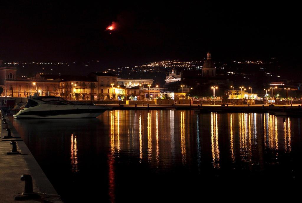 Etna Dimora Dei Saponari Villa Trecastagni Luaran gambar