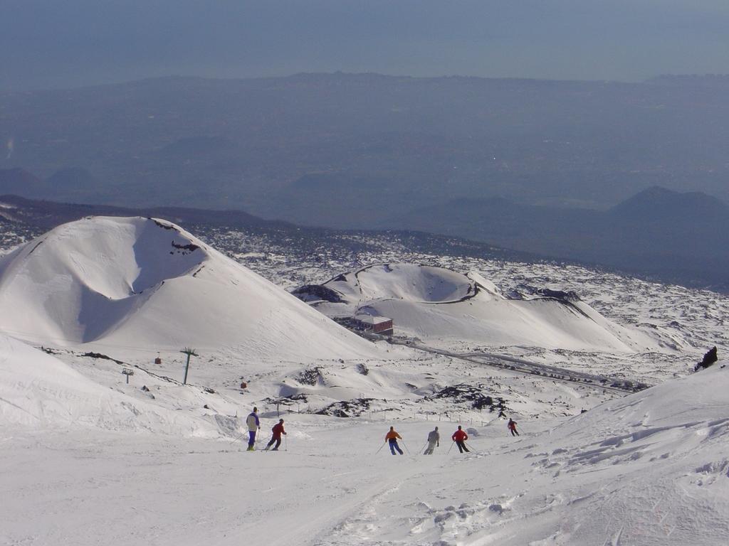 Etna Dimora Dei Saponari Villa Trecastagni Luaran gambar